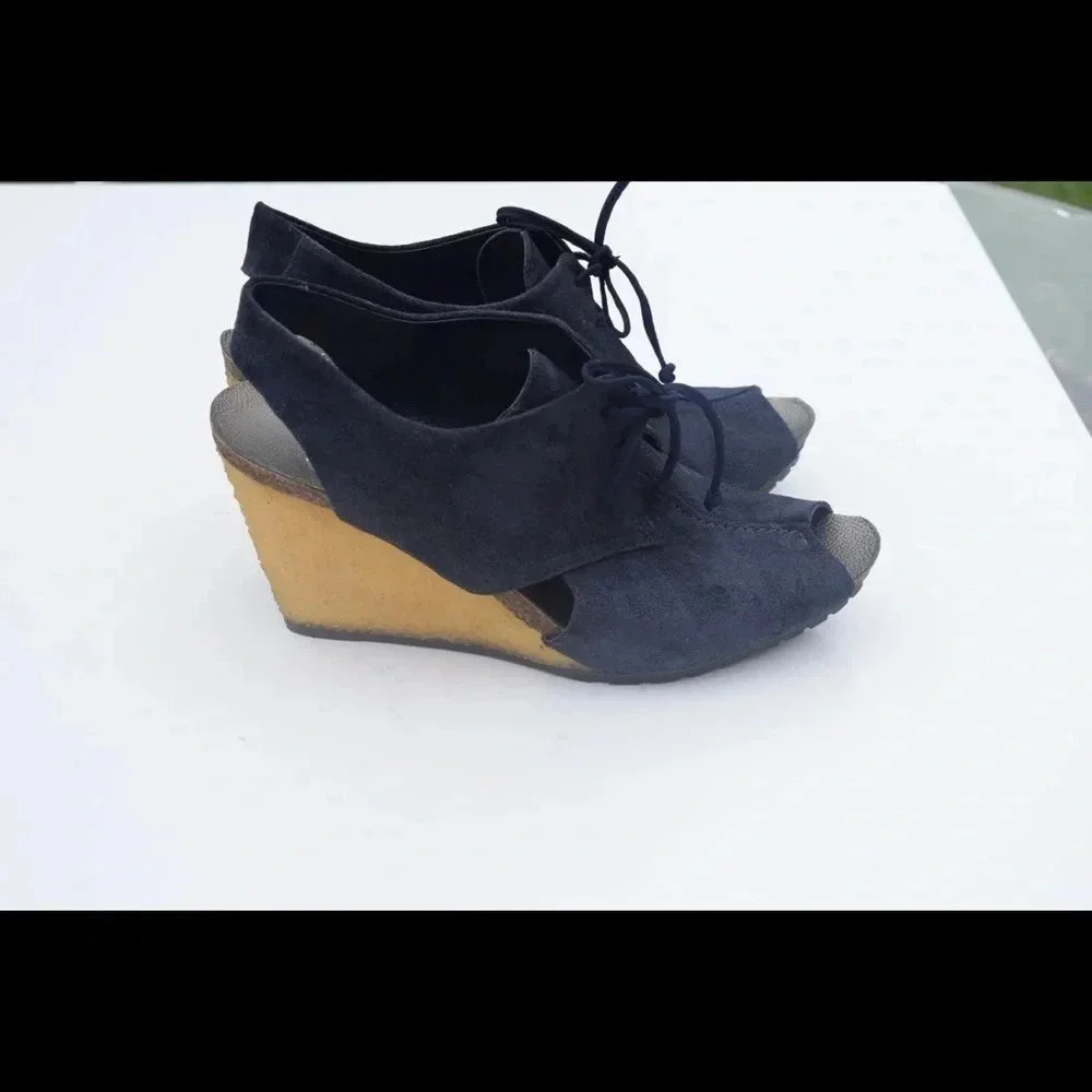 Clarks suede wedges